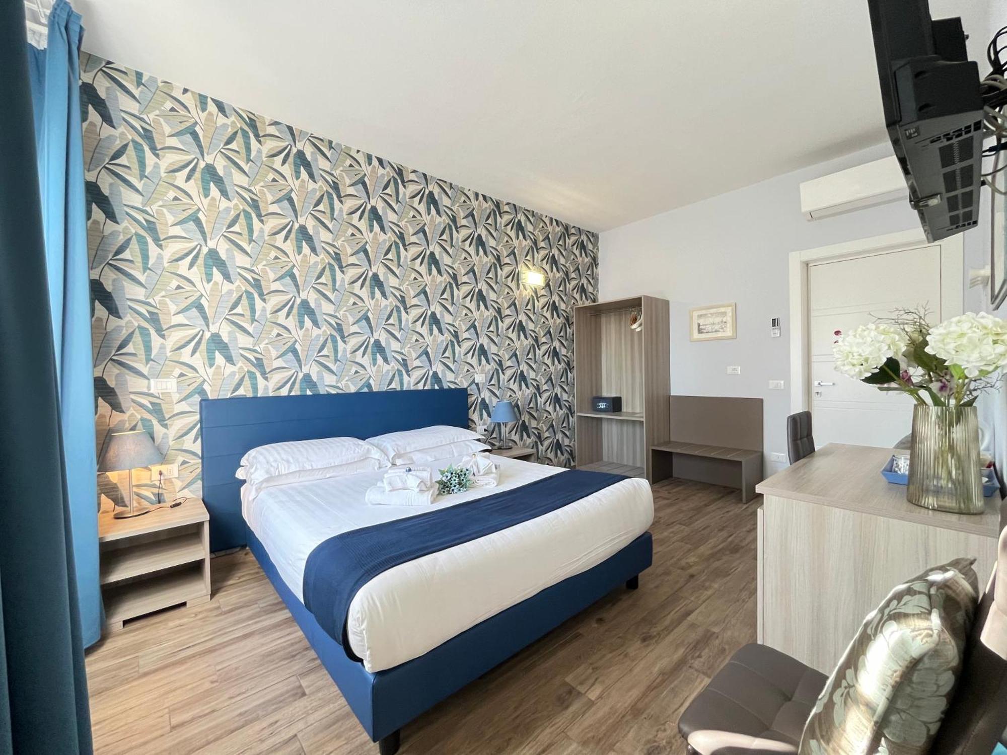 Porta Alla Croce Guest House Firenze Ruang foto