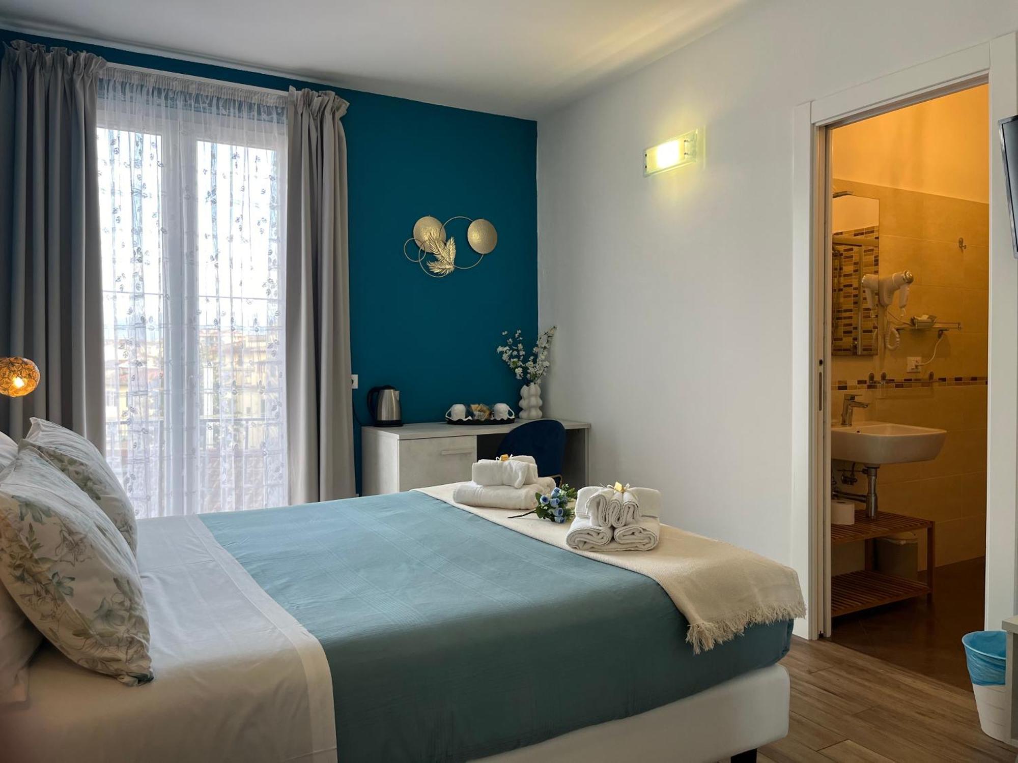 Porta Alla Croce Guest House Firenze Bagian luar foto